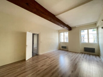Appartement 2 pièces Lyon 69002 Surface de 77 m²