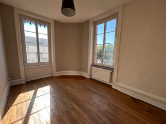 Appartement 3 pièces OULLINS 69600 Surface de 63 m²