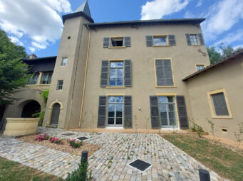 Appartement 3 pièces ALBIGNY SUR SAONE 69250 Surface de 73 m²