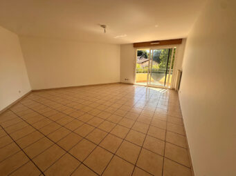 Appartement 3 pièces BRON 69500 Surface de 74 m²