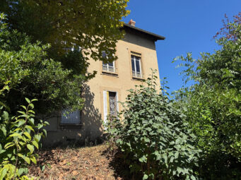 Maison 5 pièces et plus Caluire Et Cuire 69300 Surface de 146 m²